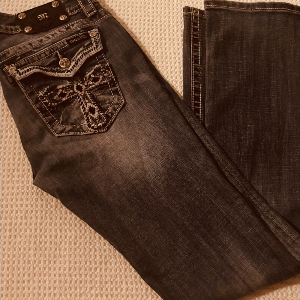Women's Dark Wash Embroidered Pocket Jeans Size 30 x 32
